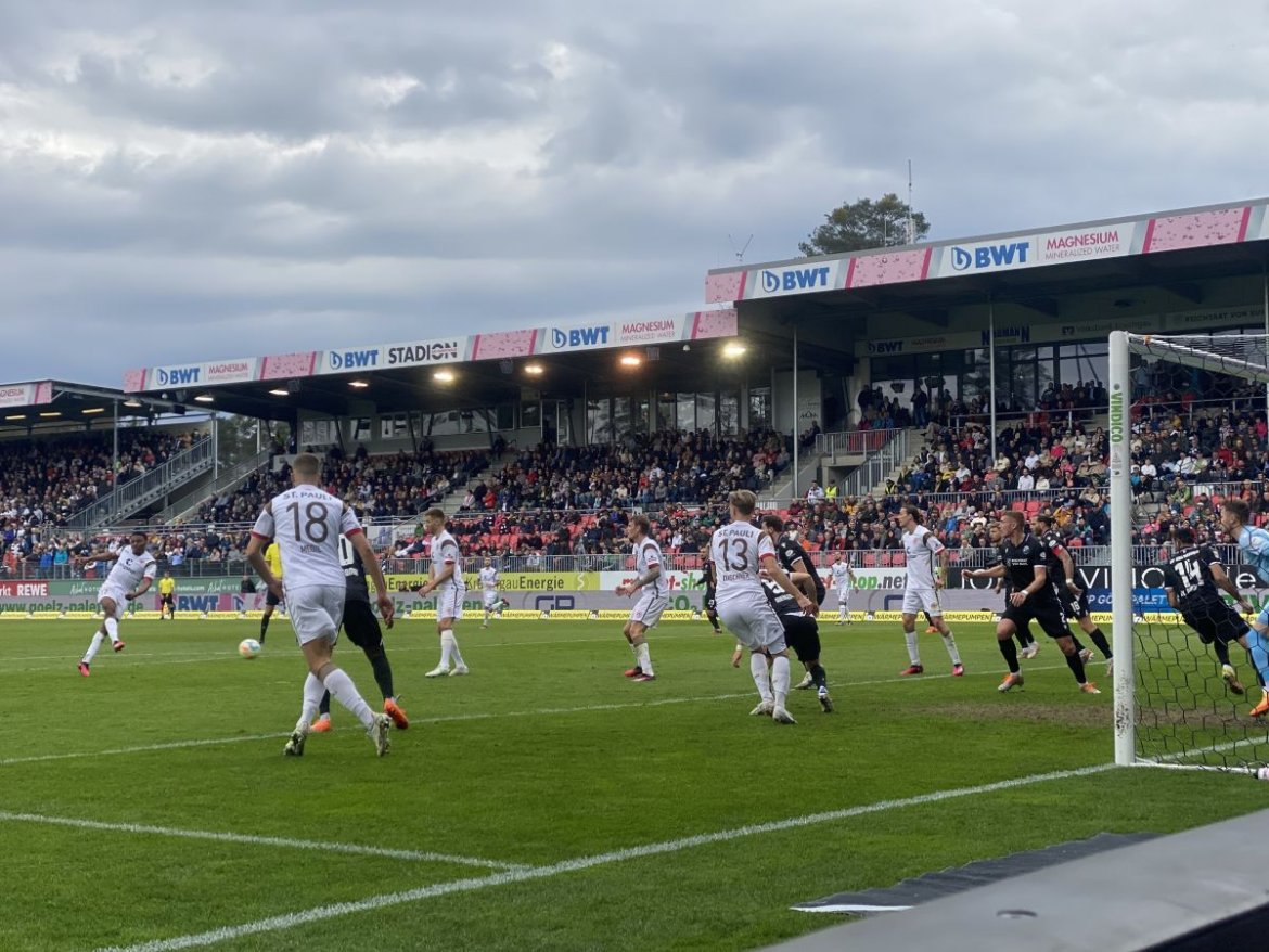 SV Sandhausen – FC St. Pauli 0:5 – Rekord(e)brecher