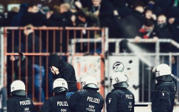 Gästeblock am Millerntor, Polizeieinsatz gegen Fans von Hannover 96.