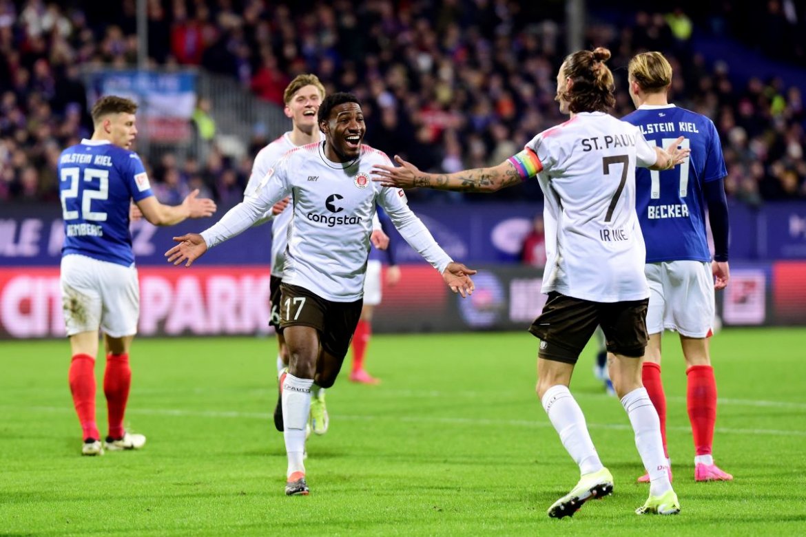 Holstein Kiel vs. FC St. Pauli 3:4 – King of The Chaos