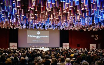 FC St. Pauli Mitgliederversammlung 2024 im CCH.
