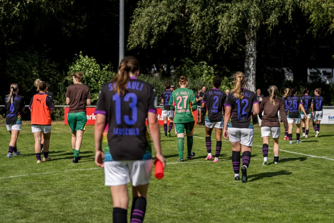 1. Frauen: Niederlage in Hameln