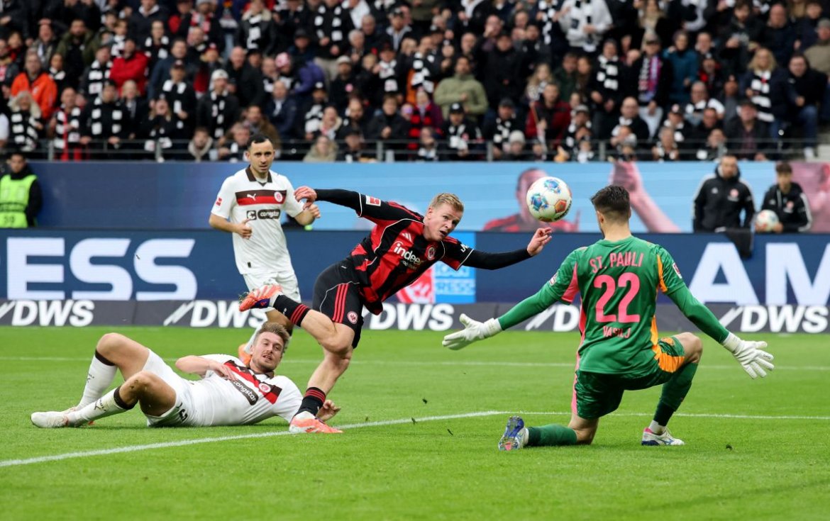 Eintracht Frankfurt vs. FC St. Pauli 2:0 – Fehlerhaft und harmlos