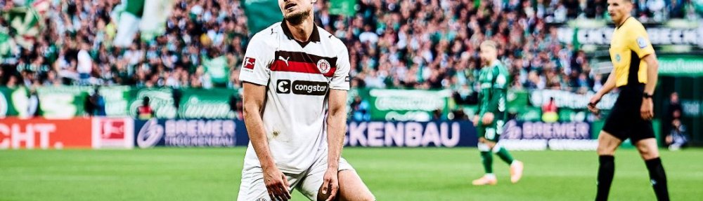 Bremen, Deutschland, 04.10.2025, Weserstadion, SV Werder Bremen - FC St. Pauli Hauke Wahl (FC St. Pauli) ist enttäuscht während der Partie gegen den SV Werder Bremen. Copyright: Stefan Groenveld