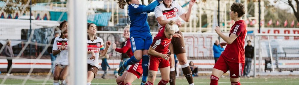 FC St. Pauli 1. Frauen - ATS Buntentor, 02.11.2025 // (c) @eddy.photogr
