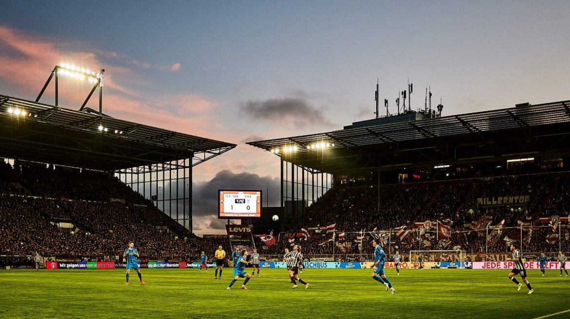 FC St. Pauli vs 1. FC Heidenheim 2:1 (1:0) – Sechs Punkte in Unterzahl
