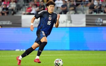 YONGIN, SOUTH KOREA - JULY 15: Tomoya Ando #16 in action during the EAFF E-1 Men's Football Championship match between South Korea and Japan at Yongin Mireu Stadium on July 15, 2025 in Yongin, South Korea. (Photo by Koji Watanabe/Getty Images)