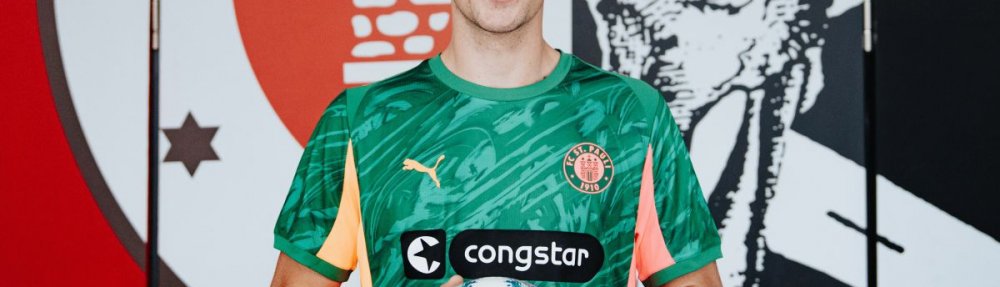 Emil Gazdov im Trikot des FC St. Pauli.