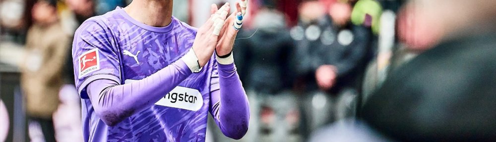 Nikola Vasilj bei der Verabschiedung von den Fans nach seinem letzten Spiel für den FC St. Pauli.