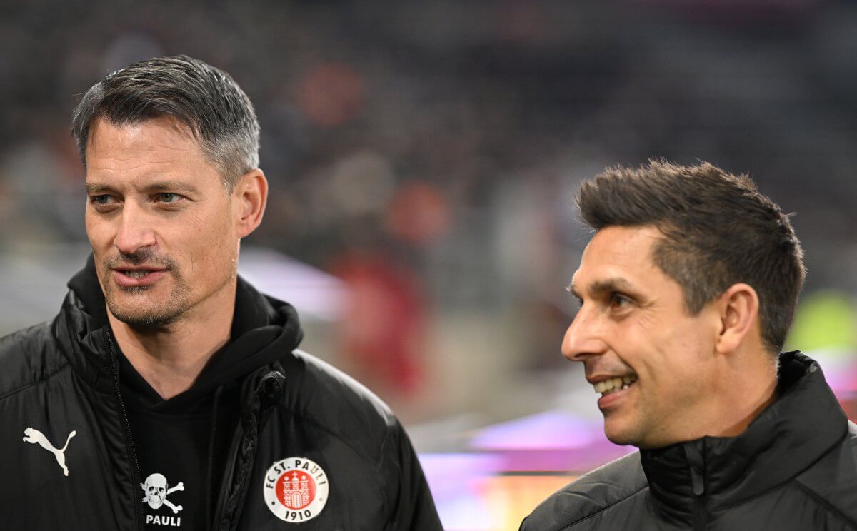 Alexander Blessin (FC St. Pauli) und Marcel Rapp (Holstein Kiel) beim letzten Spiel am Millerntor im November 2024. // (c) Photo by Stuart Franklin/Getty Images