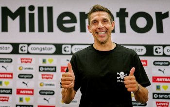 Marcel Rapp bei seiner Vorstellung als neuer Cheftrainer des FC St. Pauli. // (c) Stefan Groenveld
