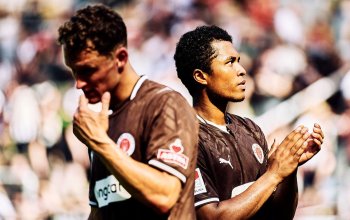 Hamburg, Deutschland, 09.08.2026, Millerntor-Stadion, FC St. Pauli - SpVgg Fürth Joel Fujita schaut unzufrieden nach dem 1:1-Unentschieden des FC St. Pauli gegen die SpVgg Greuther Fürth. Copyright: Stefan Groenveld